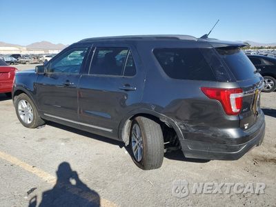 Drugie zdjęcie samochodu z przodu: 2019 FORD EXPLORER XLT VIN:1FM5K8D87KGA81180 - miniatura