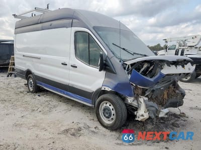 Czwarte zdjęcie samochodu z boku: 2025 FORD TRANSIT T-250 VIN:1FTBR3X85SKA82973 - miniatura