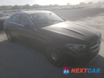 Czwarte zdjęcie samochodu z boku: 2024 MERCEDES-BENZ C 300 VIN:W1KAF4GB0RR229083 - miniatura