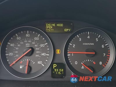 Zdjęcie 9 z 12 samochodu: 2009 VOLVO S40 2.4I VIN:YV1MS382392455679 - miniatura