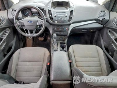 Zdjęcie 8 z 13 samochodu: 2017 FORD ESCAPE S VIN:1FMCU0F73HUD20953 - miniatura