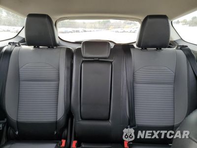 Zdjęcie 10 z 14 samochodu: 2019 FORD ESCAPE SE VIN:1FMCU0GD0KUB80467 - miniatura