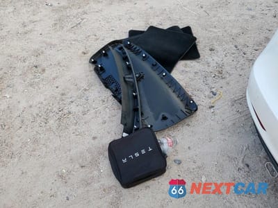 Zdjęcie 12 z 12 samochodu: 2023 TESLA MODEL 3 VIN:5YJ3E1EA8PF590482 - miniatura