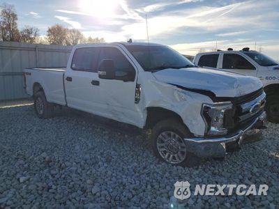 Czwarte zdjęcie samochodu z boku: 2019 FORD F350 SUPER DUTY VIN:1FT8W3B64KEG15676 - miniatura