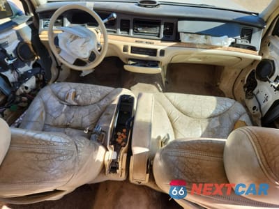 Zdjęcie 8 z 12 samochodu: 1996 LINCOLN TOWN CAR CARTIER VIN:1LNLM83W6TY635368 - miniatura