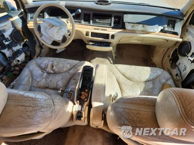 Zdjęcie 8 z 12 samochodu: 1996 LINCOLN TOWN CAR CARTIER VIN:1LNLM83W6TY635368 - miniatura