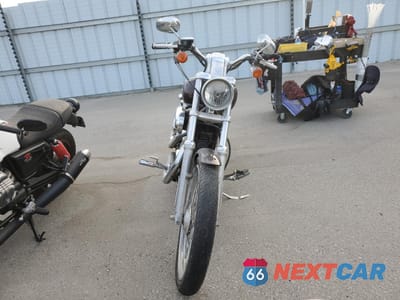 Drugie zdjęcie samochodu z przodu: 2005 HARLEY-DAVIDSON XL883 C VIN:1HD4CJM315K444985 - miniatura