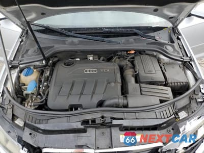 Zdjęcie 11 z 12 samochodu: 2011 AUDI A3 VIN:WAUKJAFM0BA099533 - miniatura