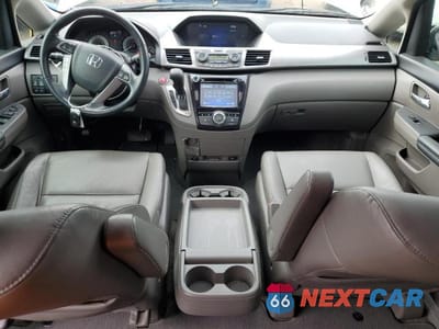 Zdjęcie 8 z 14 samochodu: 2017 HONDA ODYSSEY EXL VIN:5FNRL5H68HB502529 - miniatura