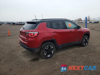 Trzecie zdjęcie samochodu z tyłu: 2018 JEEP COMPASS TRAILHAWK VIN:3C4NJDDB6JT403443 - miniatura