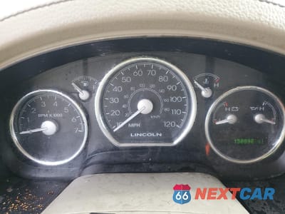 Zdjęcie 9 z 12 samochodu: 2006 LINCOLN MARK LT VIN:5LTPW18566FJ11674 - miniatura