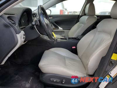 Zdjęcie 7 z 13 samochodu: 2011 LEXUS IS VIN:JTHBF5C21B5155033 - miniatura