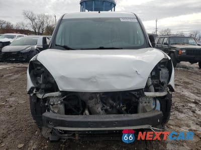 Piąte zdjęcie samochodu w środku: 2019 RAM PROMASTER CITY SLT VIN:ZFBHRFBB2K6M34840 - miniatura