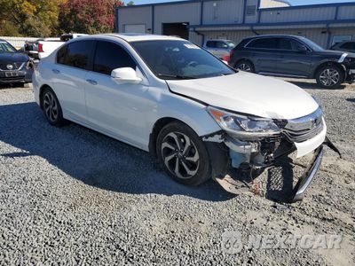 Czwarte zdjęcie samochodu z boku: 2016 HONDA ACCORD EX VIN:1HGCR2F71GA205707 - miniatura