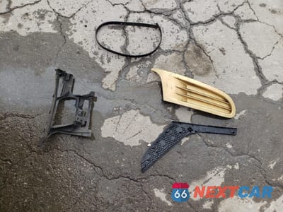 Zdjęcie 12 z 13 samochodu: 2010 VOLKSWAGEN GOLF VIN:WVWDA7AJ5AW101371 - miniatura