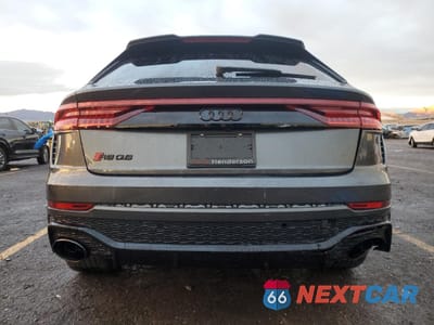 Zdjęcie 6 z 17 samochodu: 2023 AUDI RS Q8 VIN:WU1ARBF18PD033422 - miniatura