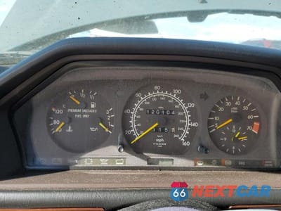 Zdjęcie 9 z 11 samochodu: 1995 MERCEDES-BENZ E 320 BASE VIN:WDBEA32E5SC158265 - miniatura