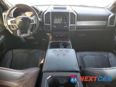 Zdjęcie 8 z 12 samochodu: 2017 FORD F250 SUPER DUTY VIN:1FT7W2BT4HEC71500 - miniatura