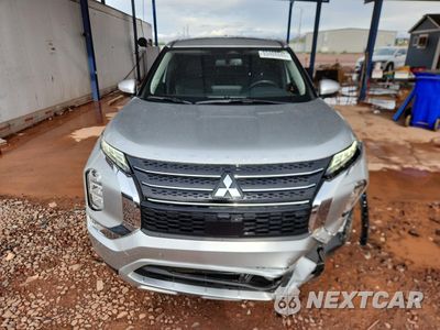 Piąte zdjęcie samochodu w środku: 2024 MITSUBISHI OUTLANDER SE VIN:JA4J3VA85RZ056418 - miniatura