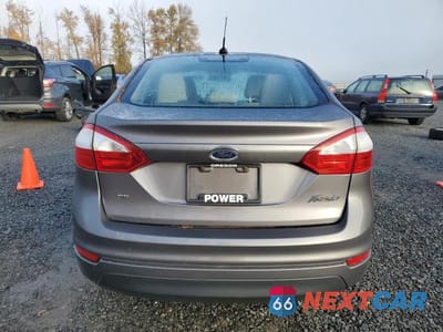 Zdjęcie 6 z 11 samochodu: 2014 FORD FIESTA VIN:3FADP4BJ3EM194995 - miniatura