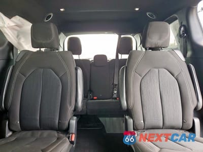 Zdjęcie 10 z 13 samochodu: 2020 CHRYSLER PACIFICA TOURING VIN:2C4RC1FG9LR204038 - miniatura