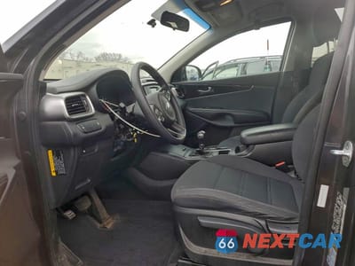 Zdjęcie 7 z 11 samochodu: 2016 KIA SORENTO LX VIN:5XYPG4A34GG081289 - miniatura