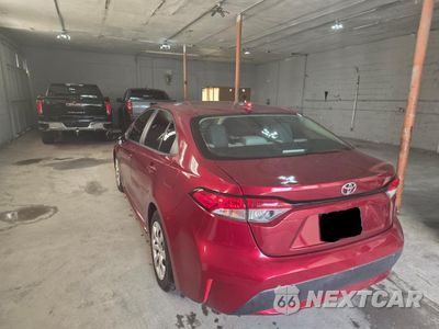 Trzecie zdjęcie samochodu z tyłu: 2022 TOYOTA COROLLA LE VIN:5YFEPMAE0NP386824 - miniatura