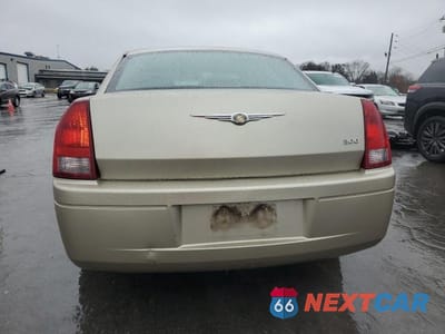 Zdjęcie 6 z 12 samochodu: 2006 CHRYSLER 300 VIN:2C3LA43R96H471164 - miniatura