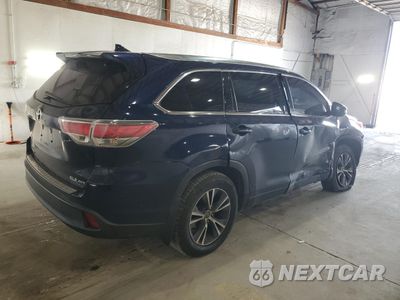 Trzecie zdjęcie samochodu z tyłu: 2016 TOYOTA HIGHLANDER XLE VIN:5TDJKRFH4GS292940 - miniatura