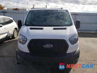 Piąte zdjęcie samochodu w środku: 2024 FORD TRANSIT 150 DELIVERY VAN VIN:1FTYE1Y82RKA59573 - miniatura