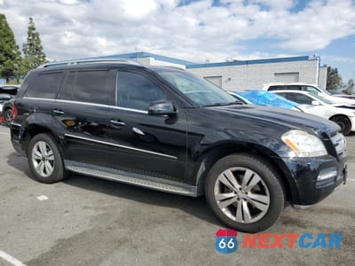 Czwarte zdjęcie samochodu z boku: 2012 MERCEDES-BENZ GL 450 4MATIC VIN:4JGBF7BE3CA785066 - miniatura