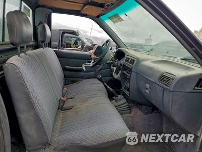 Zdjęcie 10 z 12 samochodu: 1996 NISSAN TRUCK BASE VIN:1N6SD11S6TC301407 - miniatura
