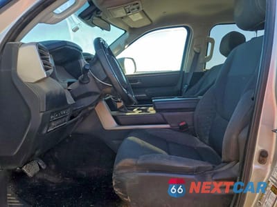 Zdjęcie 7 z 12 samochodu: 2023 TOYOTA TUNDRA SR5 VIN:5TFLA5DB4PX086434 - miniatura