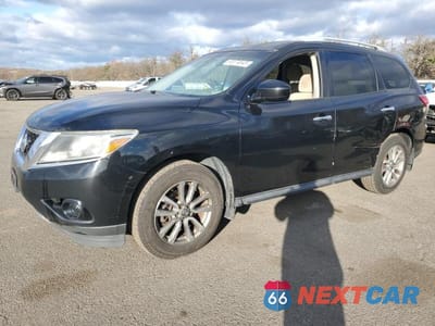 2014 NISSAN PATHFINDER S 5N1AR2MM5EC606463 - główne zdjęcie licytacji z USA - miniatura