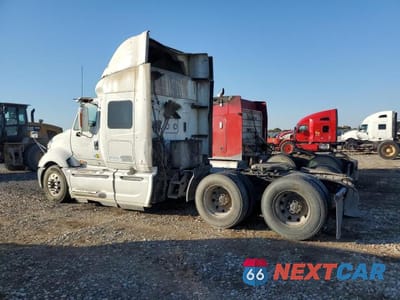 Trzecie zdjęcie samochodu z tyłu: 2014 INTERNATIONAL PROSTAR SEMI TRUCK VIN:3HSDJAPR8EN019913 - miniatura