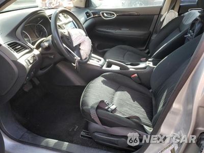 Zdjęcie 7 z 12 samochodu: 2019 NISSAN SENTRA S VIN:3N1AB7AP1KL607441 - miniatura