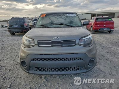 Piąte zdjęcie samochodu w środku: 2018 KIA SOUL VIN:KNDJN2A21J7522517 - miniatura
