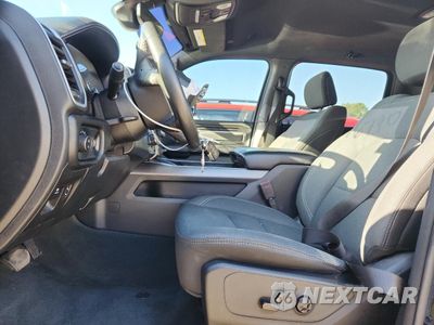 Zdjęcie 7 z 15 samochodu: 2021 RAM 1500 BIG HORN/LONE STAR VIN:1C6RREFT8MN746790 - miniatura