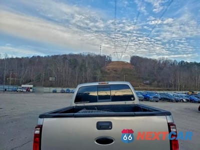 Zdjęcie 10 z 13 samochodu: 2008 FORD F350 SRW SUPER DUTY VIN:1FTSW21R58EB41743 - miniatura
