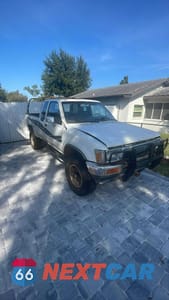 1989 TOYOTA PICKUP 1/2 TON EXTRA LONG WHEELBASE SR5 JT4VN13G2K5013277 - główne zdjęcie licytacji z USA - miniatura
