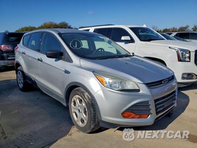 Czwarte zdjęcie samochodu z boku: 2016 FORD ESCAPE S VIN:1FMCU0F79GUA09588 - miniatura
