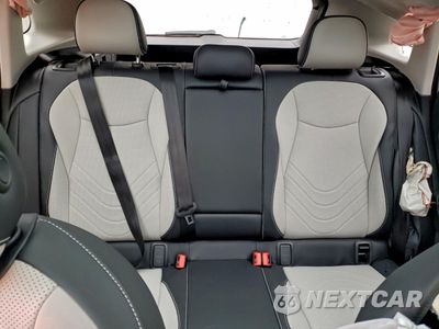 Zdjęcie 10 z 13 samochodu: 2025 VOLKSWAGEN TIGUAN SE VIN:3VVMR7RM9SM057059 - miniatura
