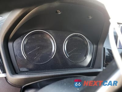 Zdjęcie 9 z 11 samochodu: 2021 BMW X1 XDRIVE28I VIN:WBXJG9C05M5S15997 - miniatura