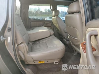 Zdjęcie 10 z 14 samochodu: 2004 TOYOTA TUNDRA DOUBLE CAB LIMITED VIN:5TBDT48114S440317 - miniatura