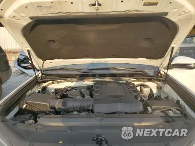 Zdjęcie 12 z 12 samochodu: 2018 TOYOTA 4RUNNER SR5/SR5 PREMIUM VIN:JTEBU5JR2J5508851 - miniatura