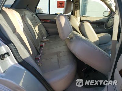 Zdjęcie 10 z 12 samochodu: 2007 MERCURY GRAND MARQUIS LS VIN:2MEFM75V87X628121 - miniatura