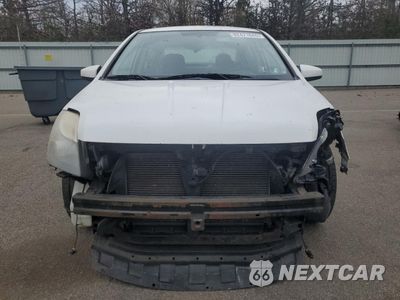 Piąte zdjęcie samochodu w środku: 2011 NISSAN SENTRA 2.0 VIN:3N1AB6AP1BL652275 - miniatura