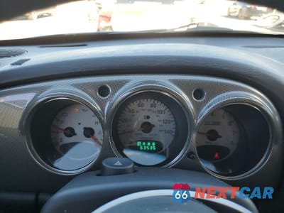 Zdjęcie 9 z 12 samochodu: 2003 CHRYSLER PT CRUISER GT VIN:3C8FY78G53T517183 - miniatura