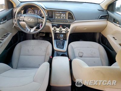 Zdjęcie 8 z 13 samochodu: 2019 HYUNDAI ELANTRA SEL VIN:5NPD84LF6KH422779 - miniatura