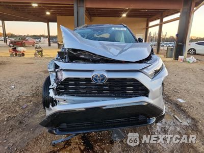 Piąte zdjęcie samochodu w środku: 2023 TOYOTA RAV4 XSE VIN:4T3E6RFV8PU115852 - miniatura